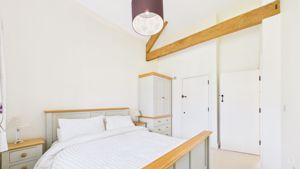 Photo 33- click for photo gallery